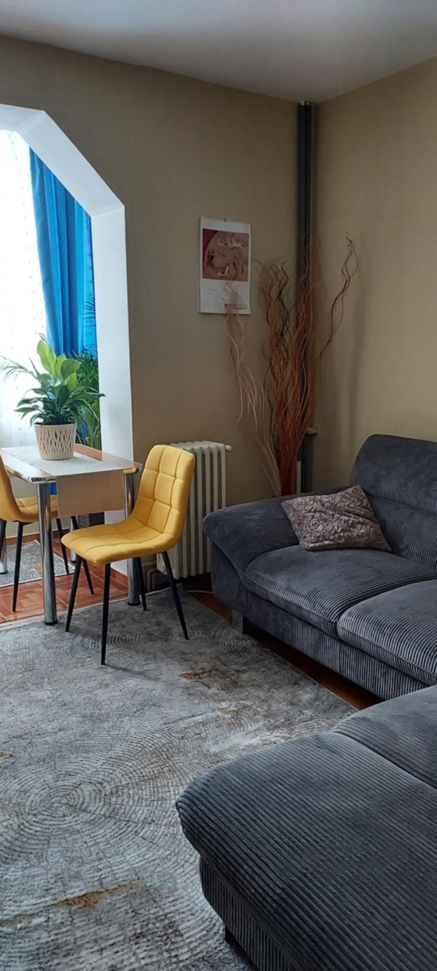Apartament Gara Mica Apartment Арад Екстериор снимка