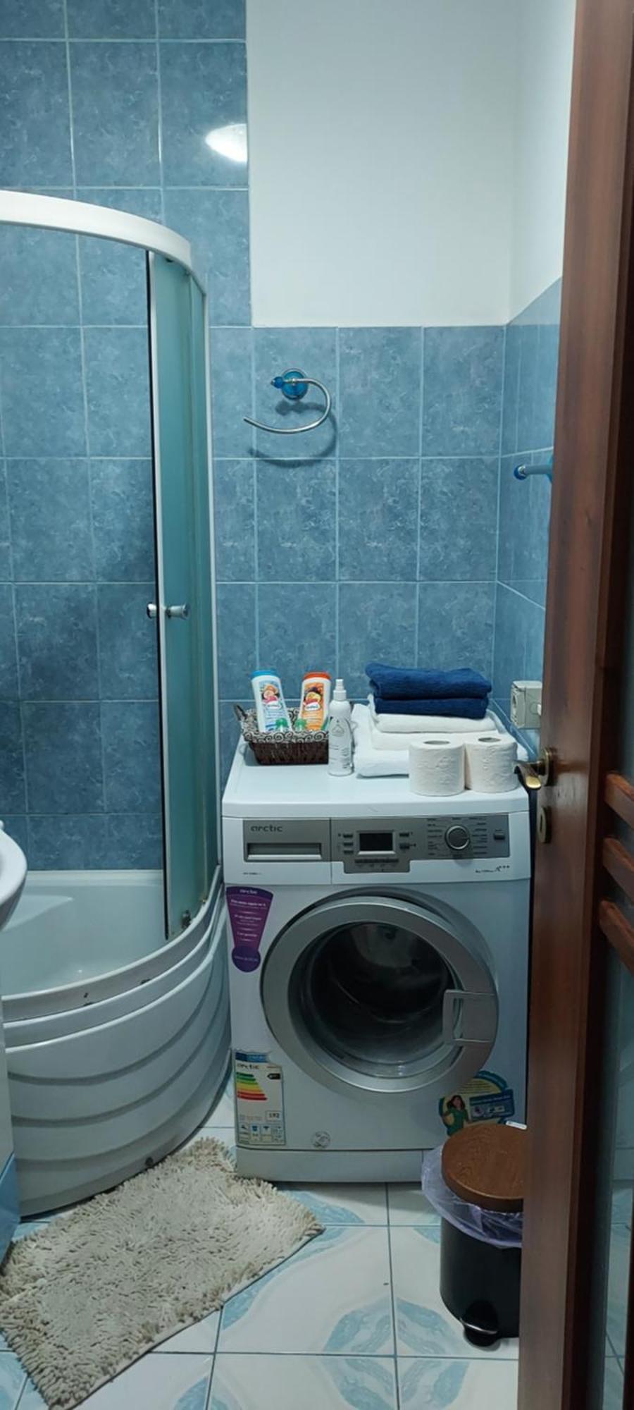 Apartament Gara Mica Apartment Арад Екстериор снимка